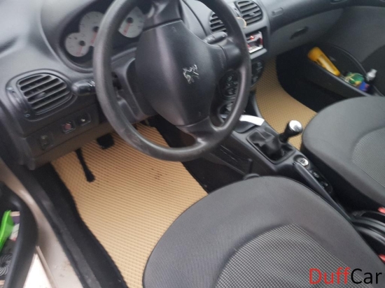 Автомобильные коврики Peugeot 206 купе (1998 - 2012)