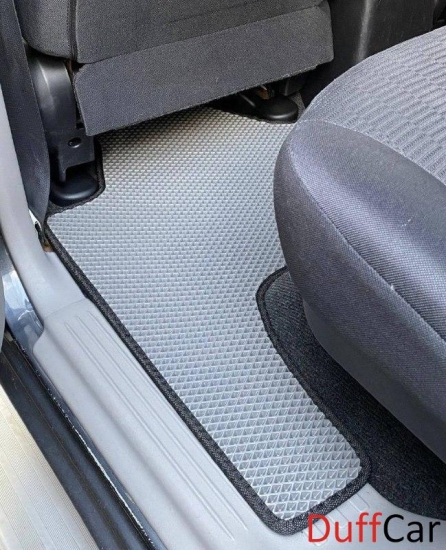 Автомобильные коврики Mitsubishi Pajero II (1990 - 2004)